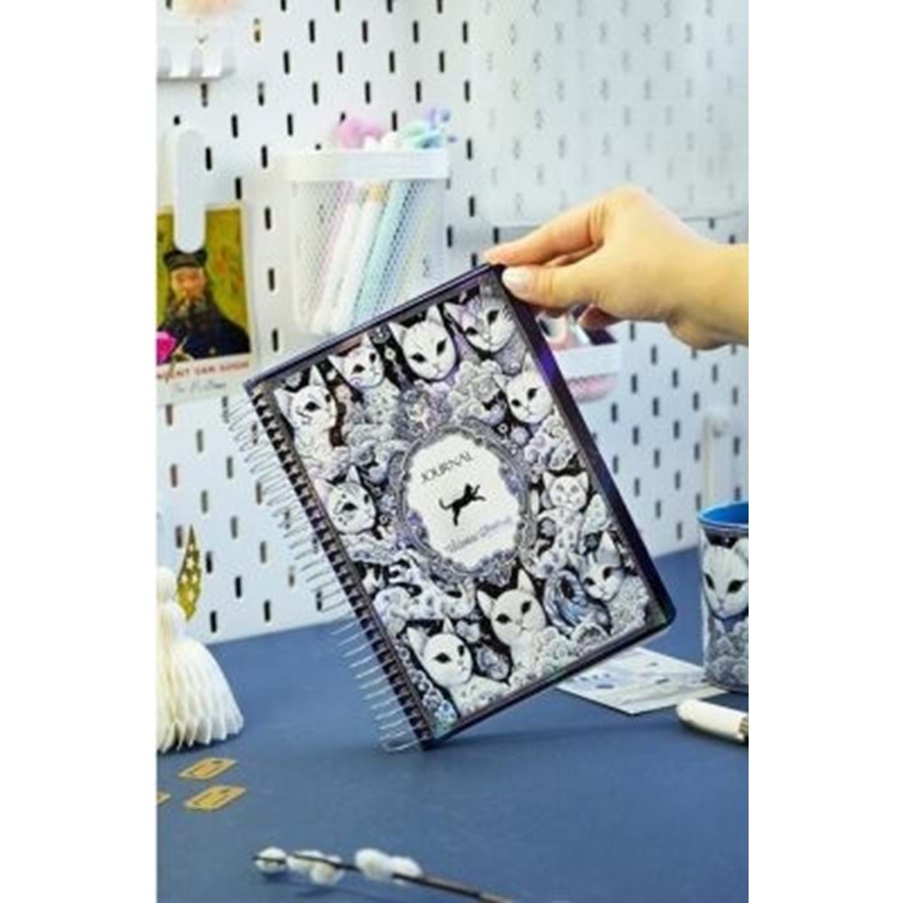 Victoria Journals 125-2110 Sert Kapaklı Spiralli Tarihsiz Ajanda-Planlayıcı A5 100 Gr Ivory 224 Sayf